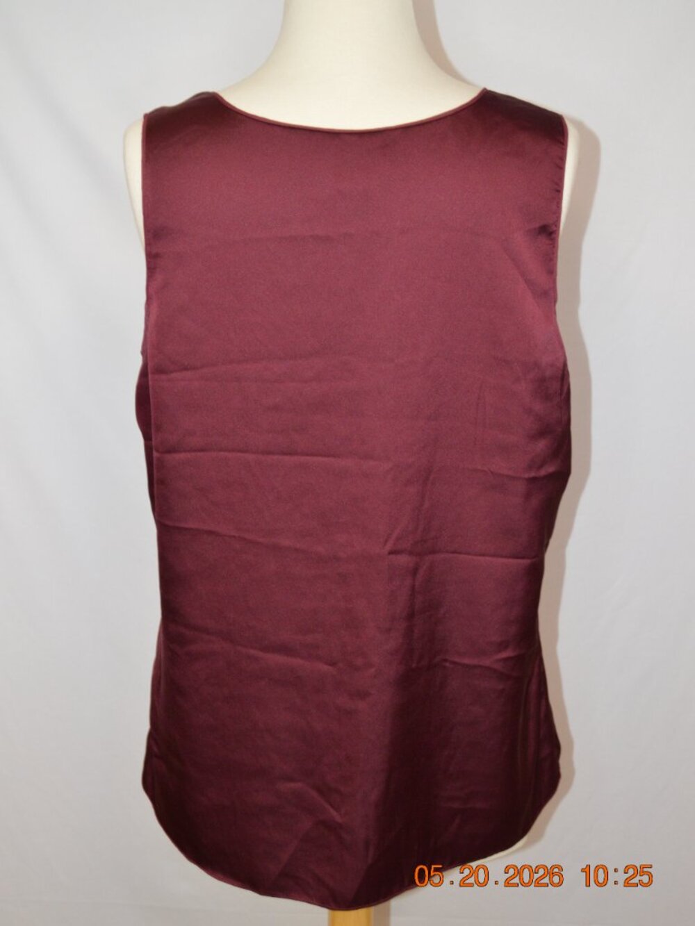 White House Black Market Large Burgundy Layered V-Neck Sleeveless Blouse - Picture 4 of 6